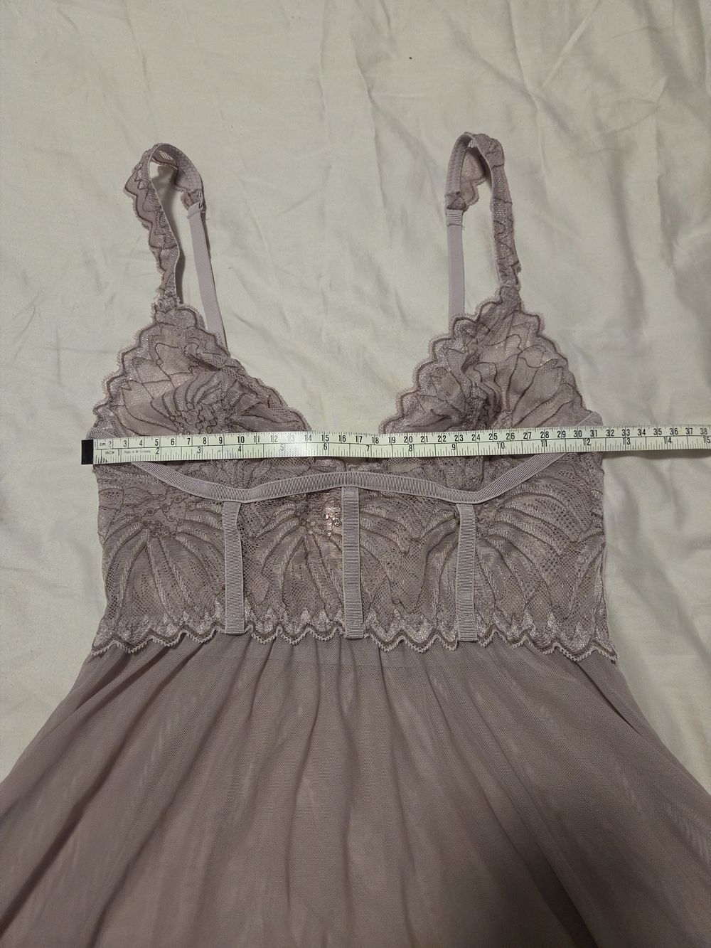 La Vie En Rose Floral Lace and Mesh Babydoll In Dusty Rose - Picture 9 of 11